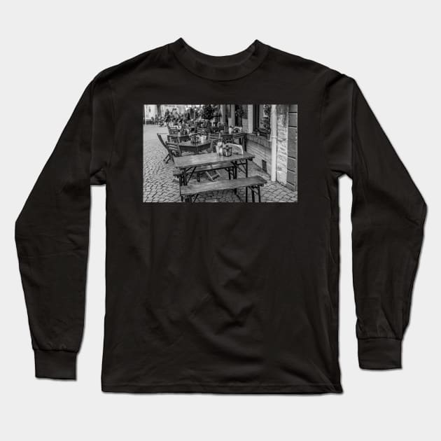 Alfresco dining Dutch style Long Sleeve T-Shirt by yackers1